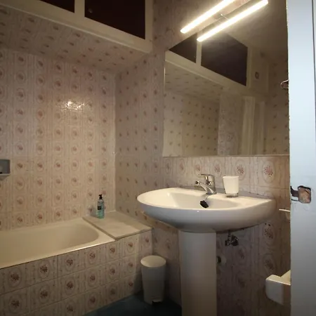 Cabioni 4 - Amplia Con Piscina Comunitaria Abierta De Junio A Septiembre, Situada A Pocos Metros De La Playa De Grifeu - Es-228-196 Holiday home Llanca