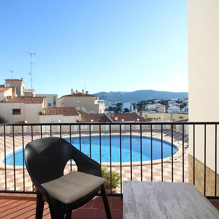 Cabioni 4 - Amplia Con Piscina Comunitaria Abierta De Junio A Septiembre, Situada A Pocos Metros De La Playa De Grifeu - Es-228-196 Holiday home Llanca
